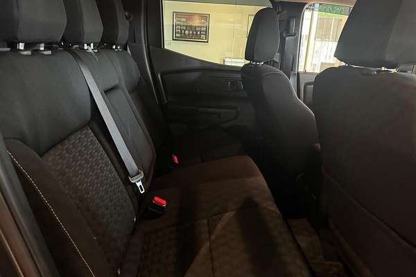 2025 Mitsubishi Triton GLX-R MV 4X4