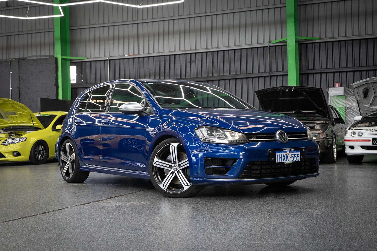 2015 Volkswagen Golf R 7