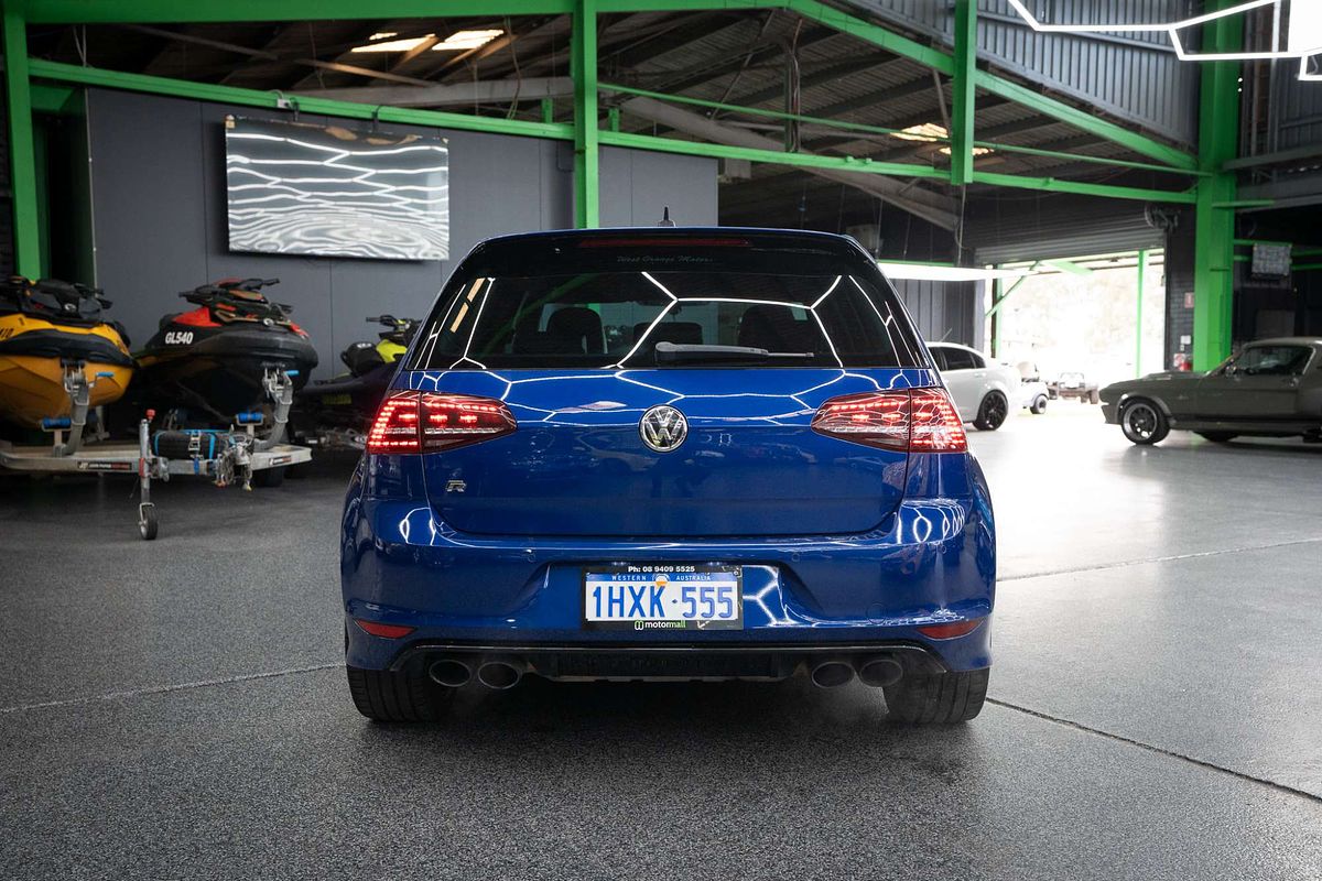2015 Volkswagen Golf R 7