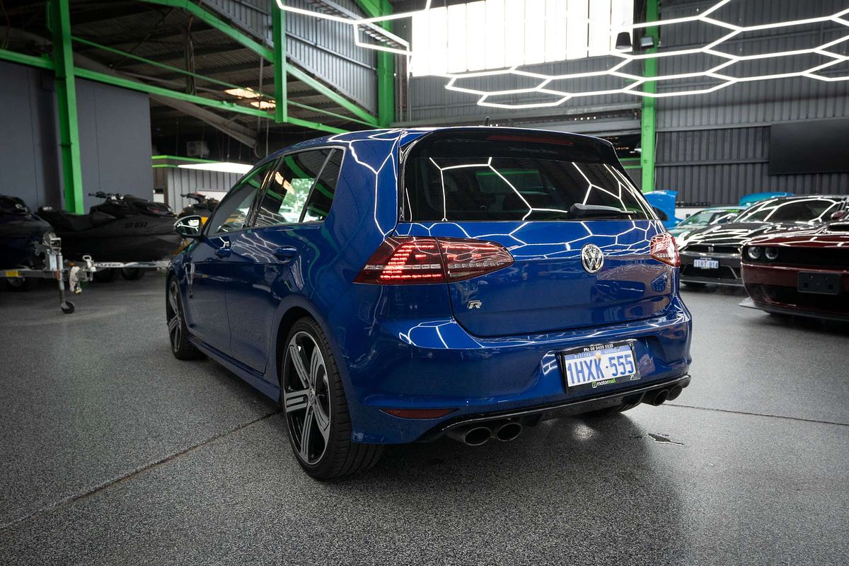 2015 Volkswagen Golf R 7