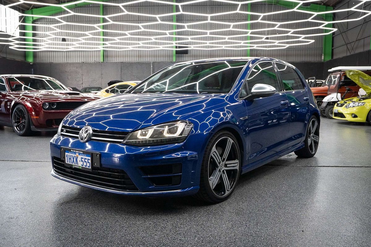 2015 Volkswagen Golf R 7