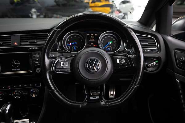 2015 Volkswagen Golf R 7