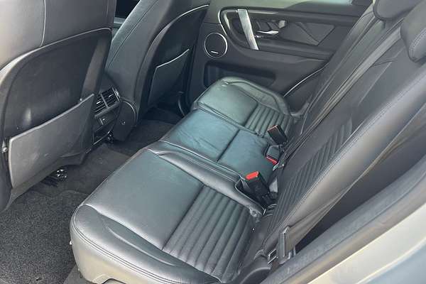 2020 Land Rover Discovery Sport D150 S L550