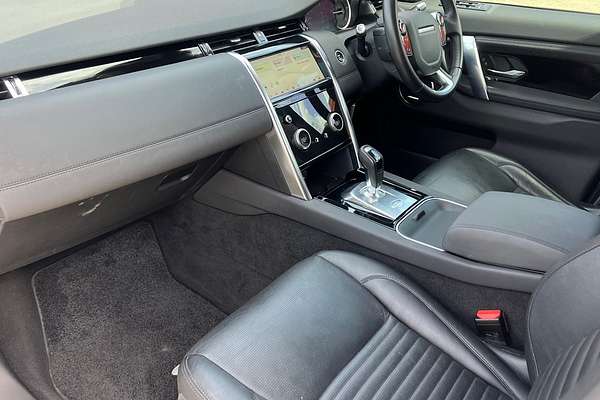 2020 Land Rover Discovery Sport D150 S L550
