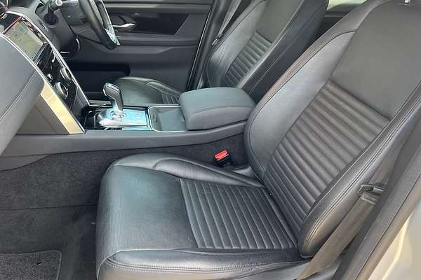 2020 Land Rover Discovery Sport D150 S L550
