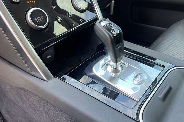 2020 Land Rover Discovery Sport D150 S L550