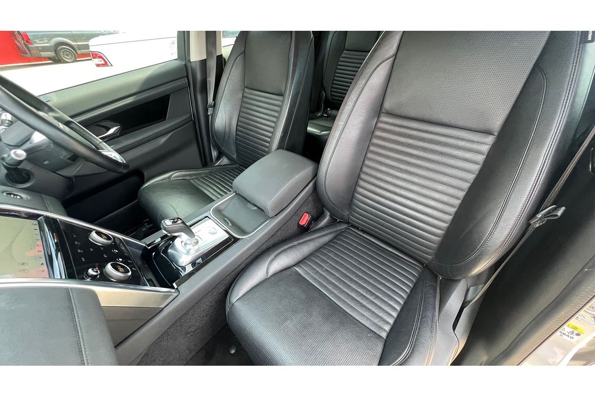 2020 Land Rover Discovery Sport D150 S L550