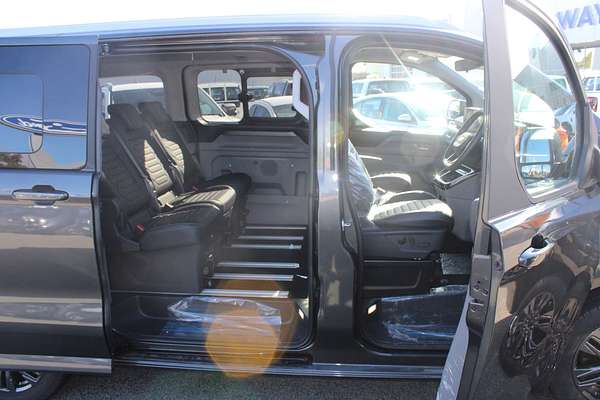 2025 Ford Tourneo Titanium X AV SWB