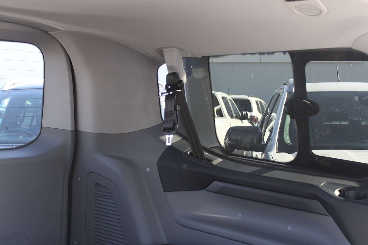 2025 Ford Tourneo Titanium X AV SWB