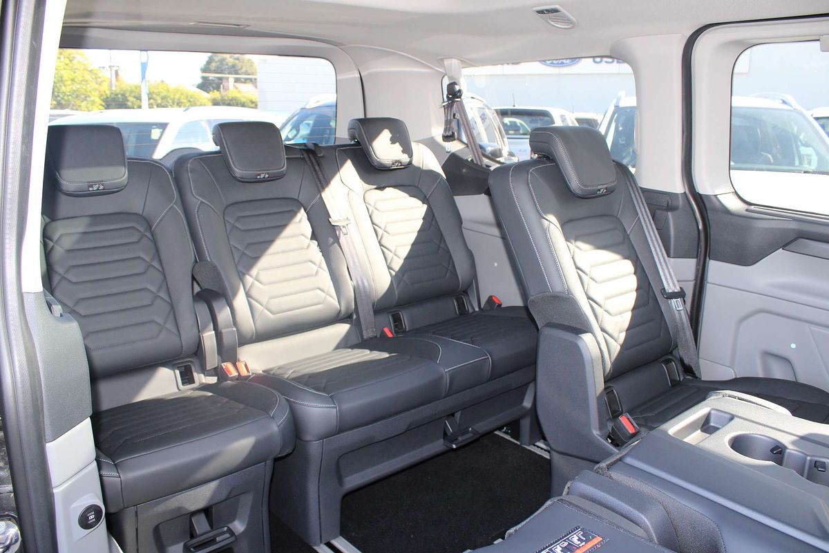 2025 Ford Tourneo Titanium X AV SWB