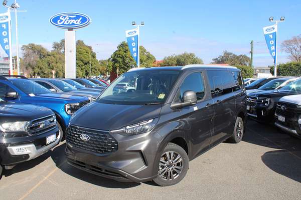 2025 Ford Tourneo Titanium X AV SWB