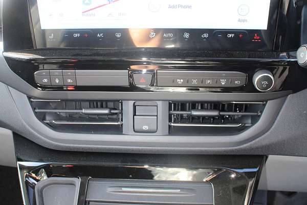 2025 Ford Tourneo Titanium X AV SWB
