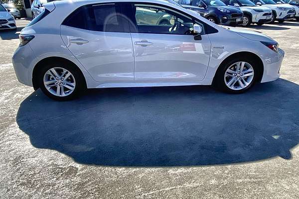 2022 Toyota Corolla Ascent Sport Hybrid ZWE211R
