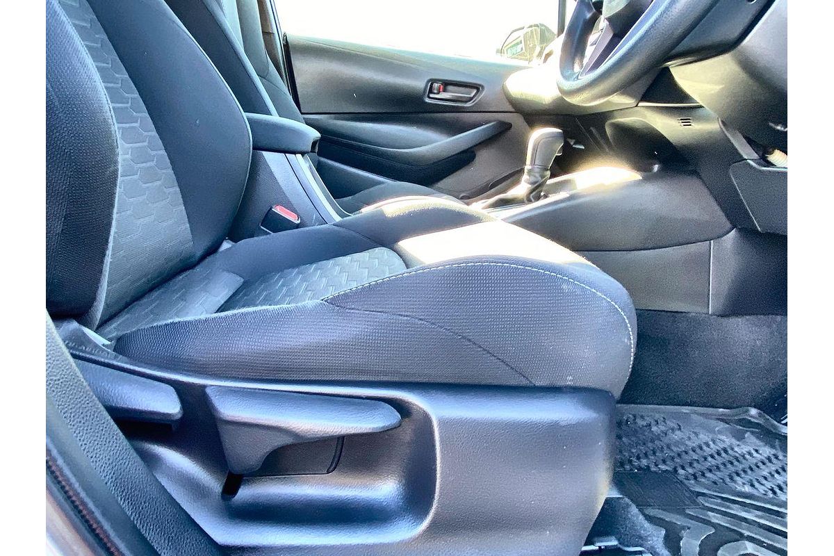 2022 Toyota Corolla Ascent Sport Hybrid ZWE211R