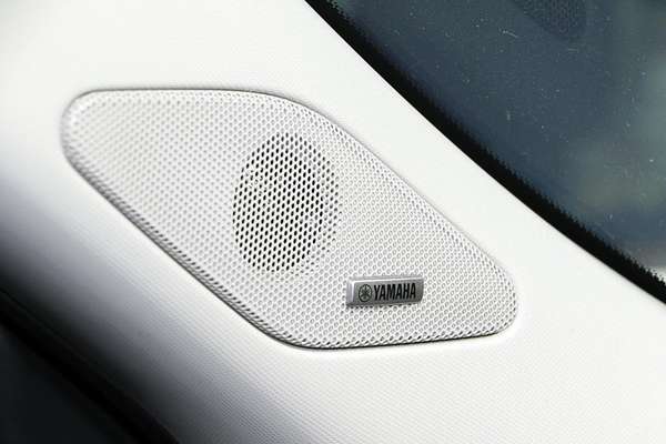 2025 Mitsubishi Outlander LS ZM