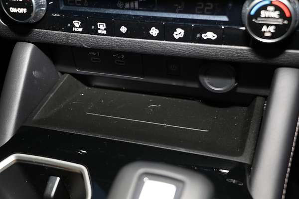 2025 Mitsubishi Outlander LS ZM