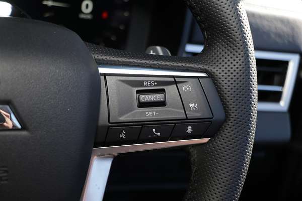 2025 Mitsubishi Outlander LS ZM