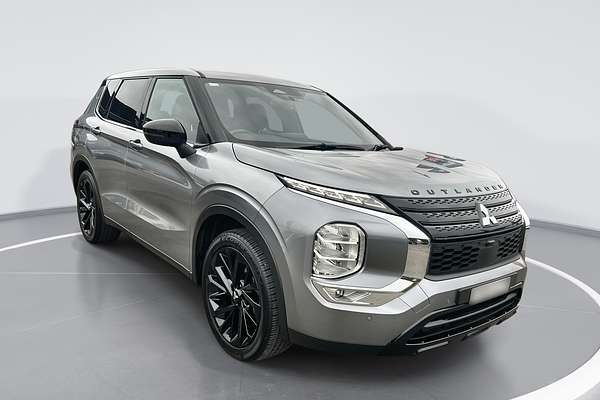 2023 Mitsubishi Outlander LS ZM