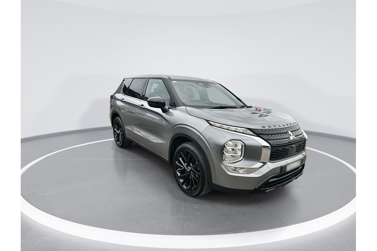 2023 Mitsubishi Outlander LS ZM