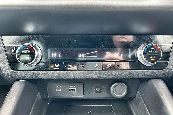 2023 Mitsubishi Outlander LS ZM
