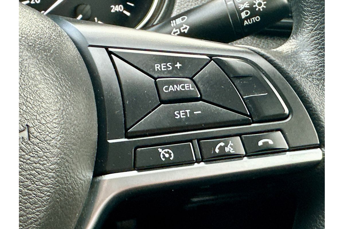2017 Nissan X-TRAIL ST T32