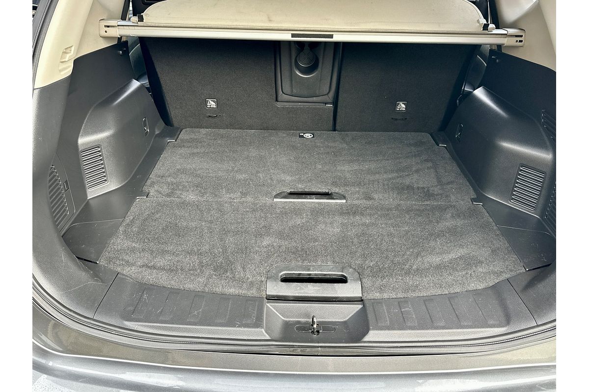2017 Nissan X-TRAIL ST T32