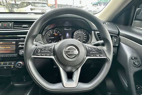 2017 Nissan X-TRAIL ST T32