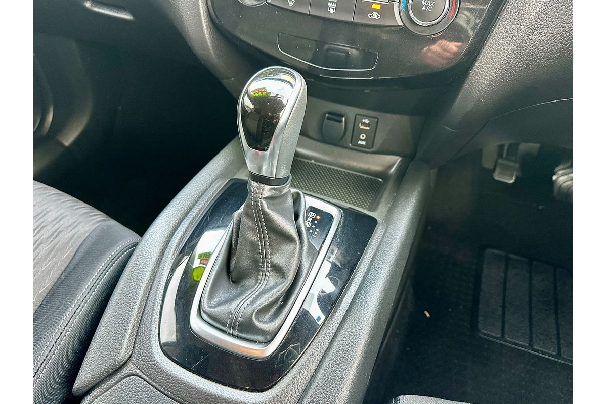2017 Nissan X-TRAIL ST T32