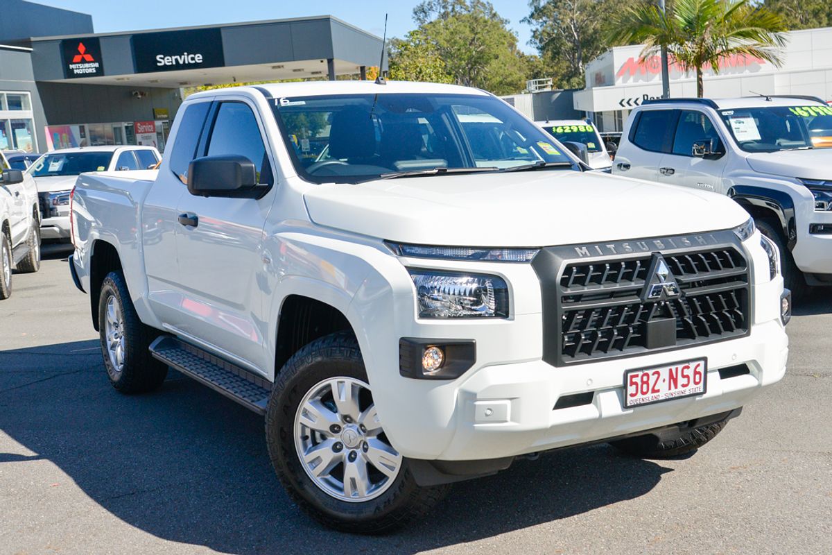 2024 Mitsubishi Triton GLX+ MV 4X4