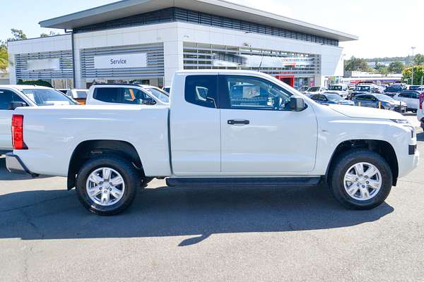 2024 Mitsubishi Triton GLX+ MV 4X4