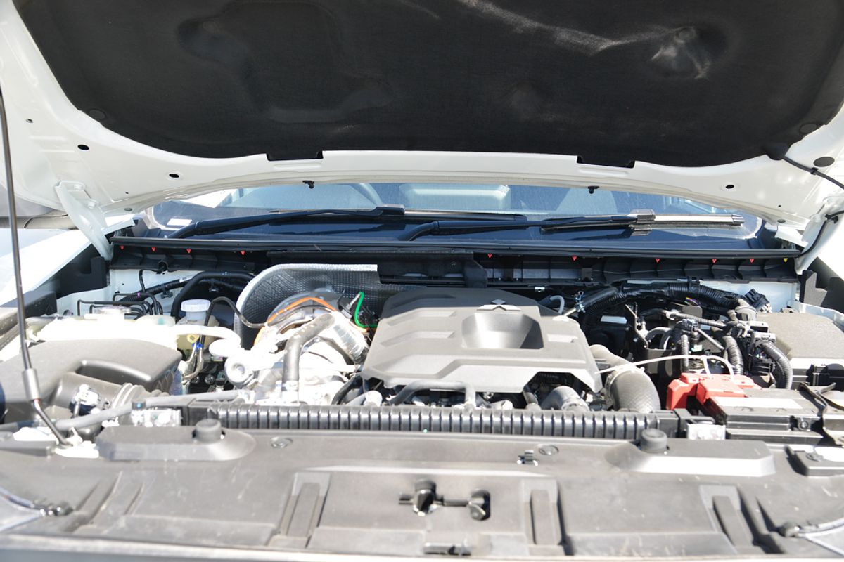 2024 Mitsubishi Triton GLX+ MV 4X4