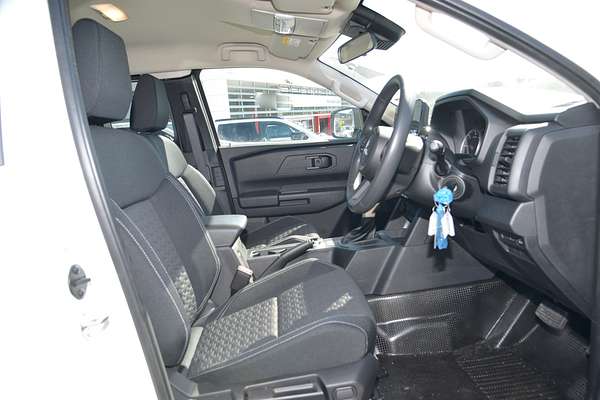 2024 Mitsubishi Triton GLX+ MV 4X4