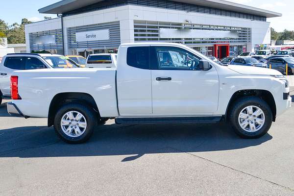 2024 Mitsubishi Triton GLX+ MV 4X4