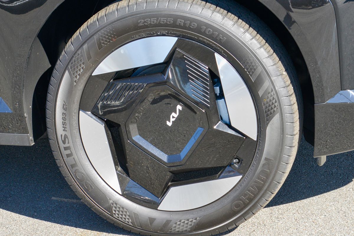2025 Kia EV5 Earth OVc