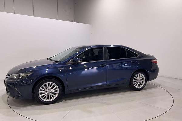 2015 Toyota Camry Atara SL AVV50R