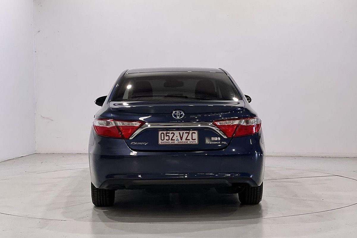 2015 Toyota Camry Atara SL AVV50R