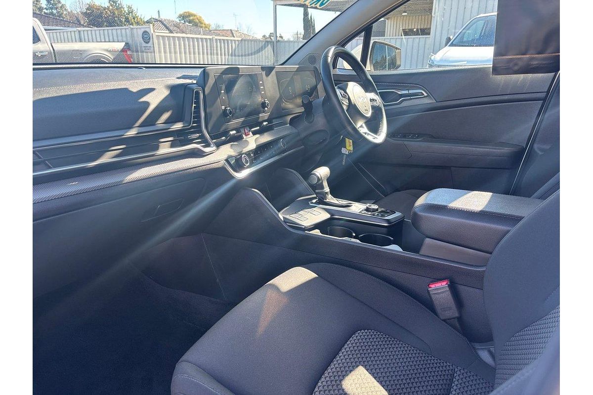 2023 Kia Sportage S NQ5