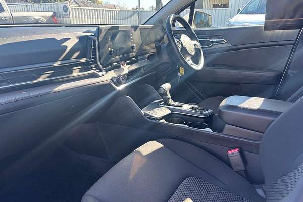 2023 Kia Sportage S NQ5