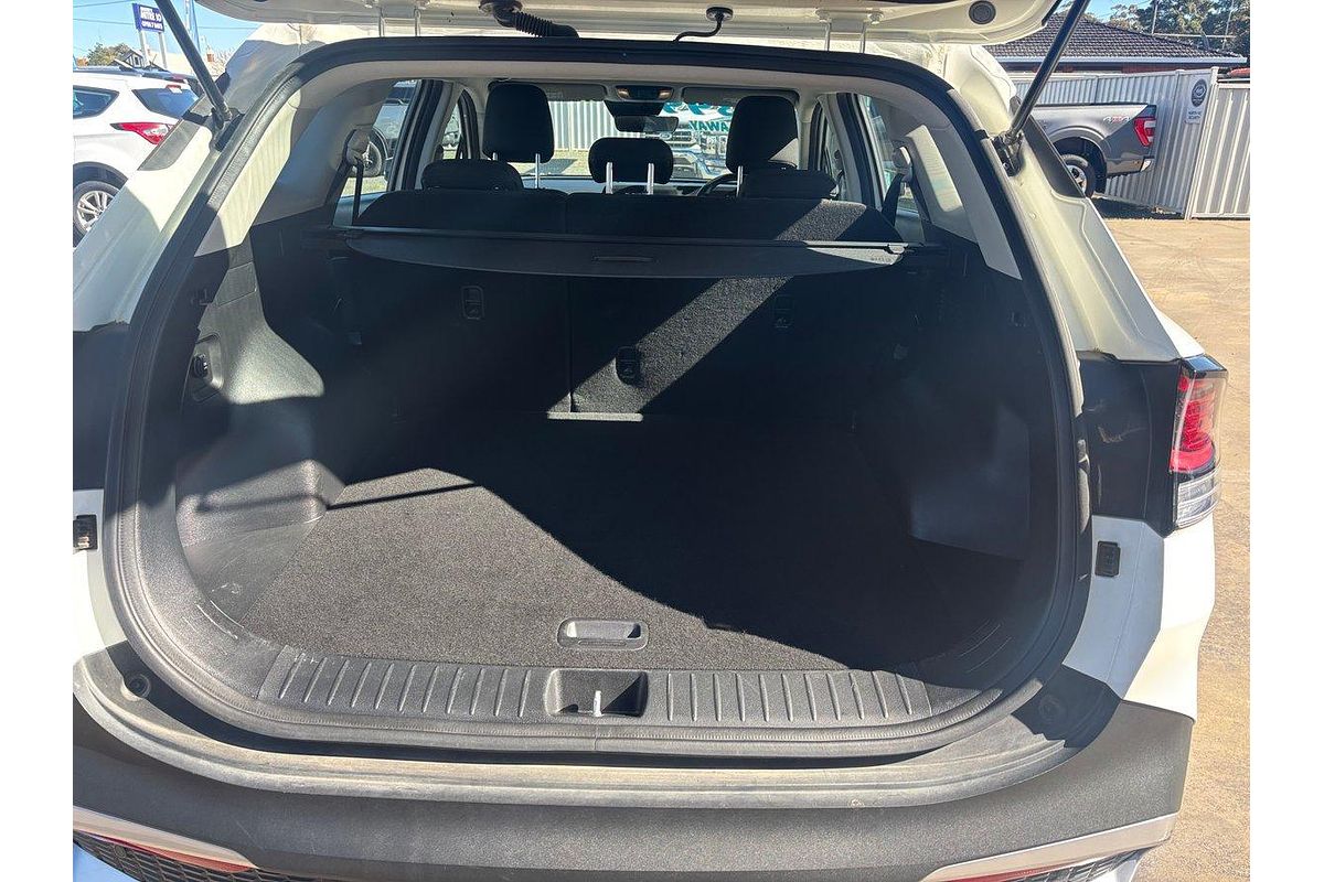 2023 Kia Sportage S NQ5