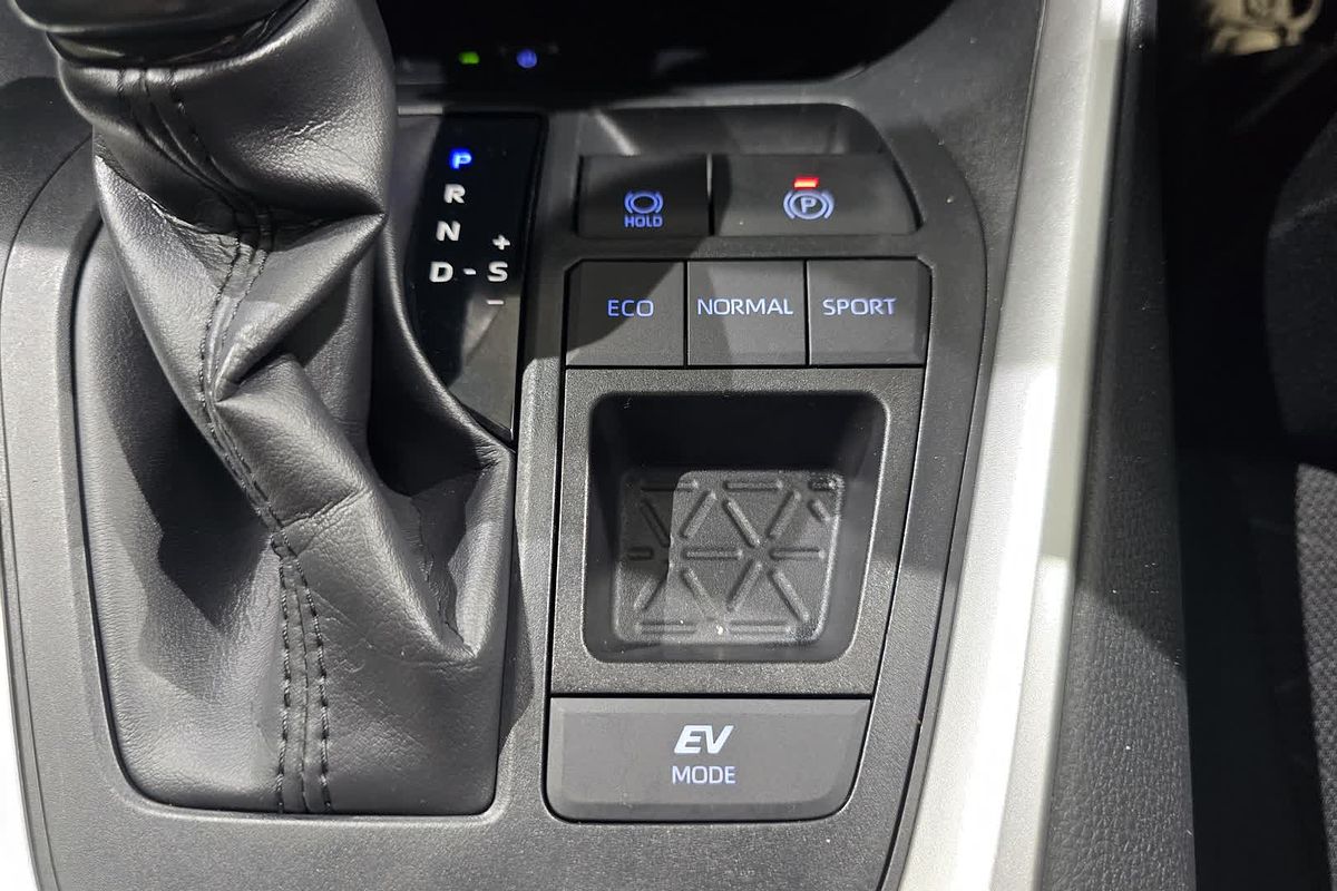 2019 Toyota RAV4 GXL AXAH52R