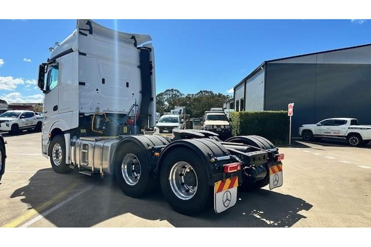 2024 Mercedes-Benz Actros 2663