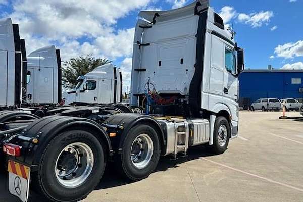 2024 Mercedes-Benz Actros 2663