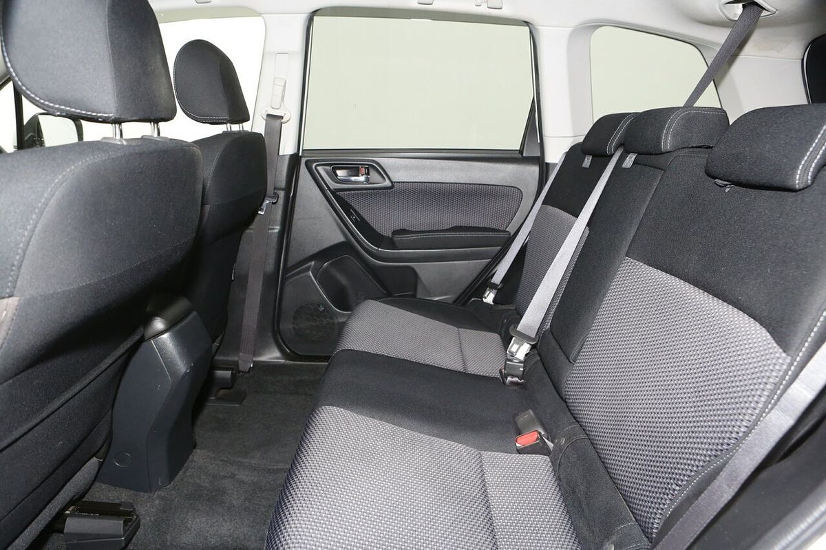 2017 Subaru Forester 2.5i-L Special Edition S4