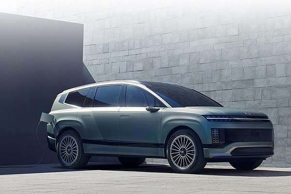 2025 Hyundai IONIQ 9 Calligraphy ME.V1 AWD