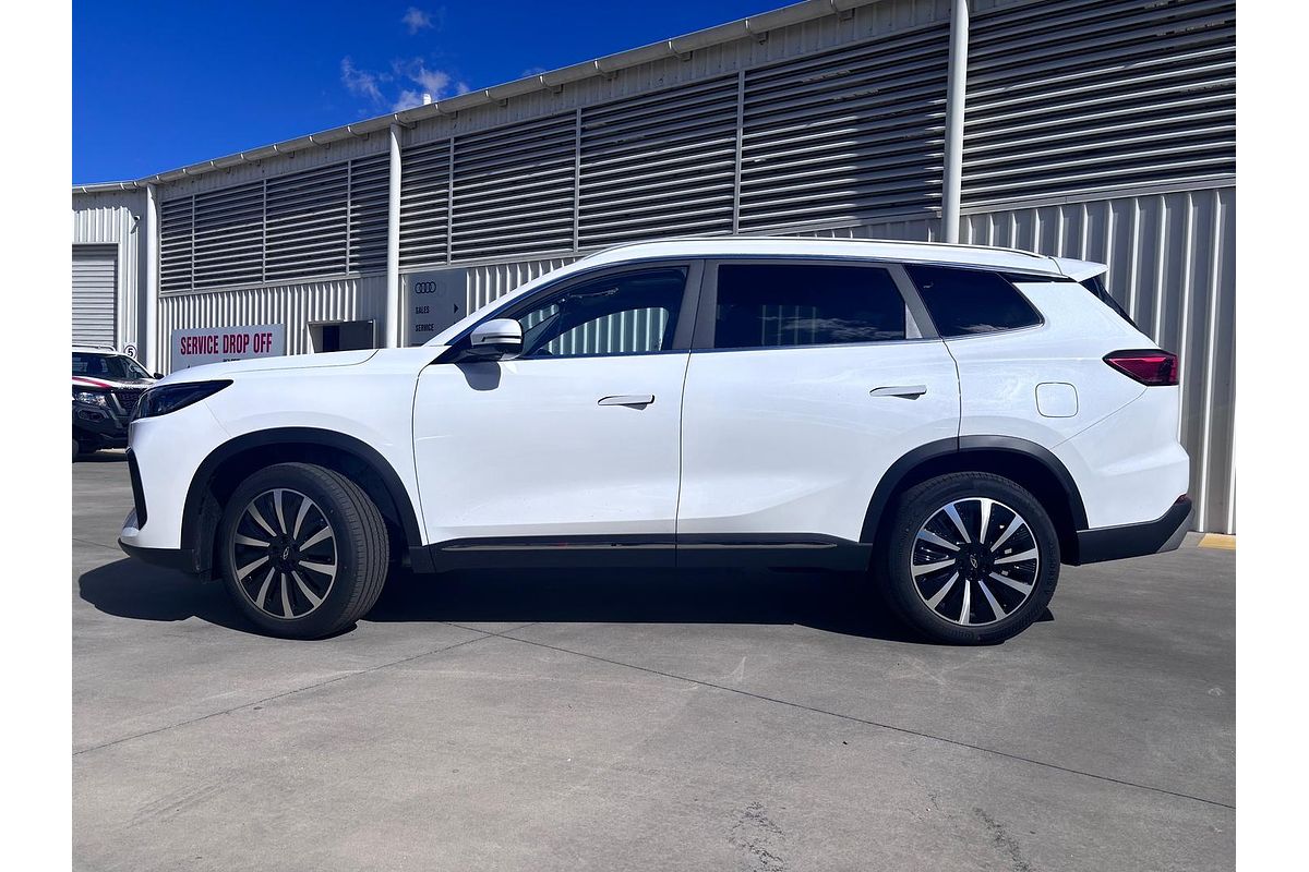 2025 Chery Tiggo 8 Super Hybrid Ultimate T31