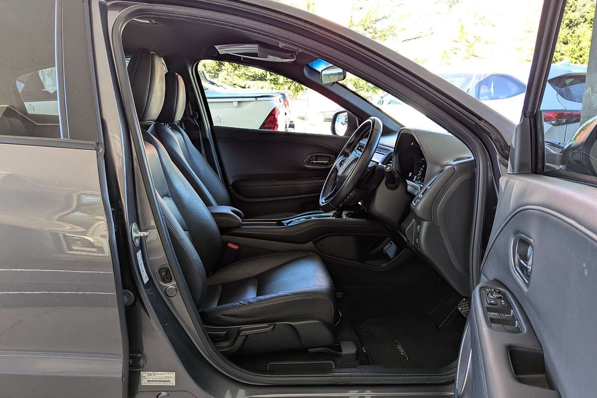 2018 Honda HR-V RS