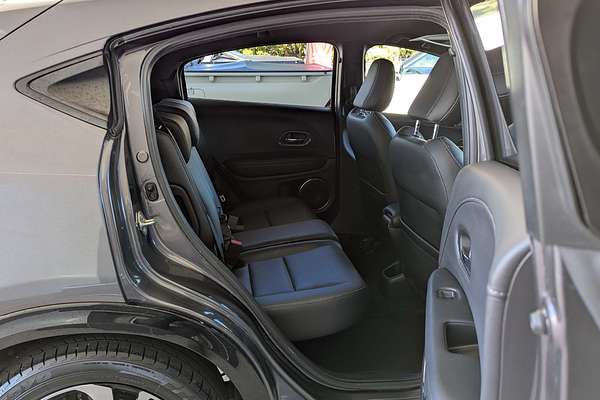2018 Honda HR-V RS