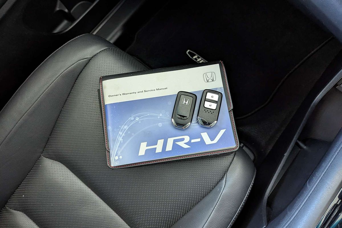 2018 Honda HR-V RS