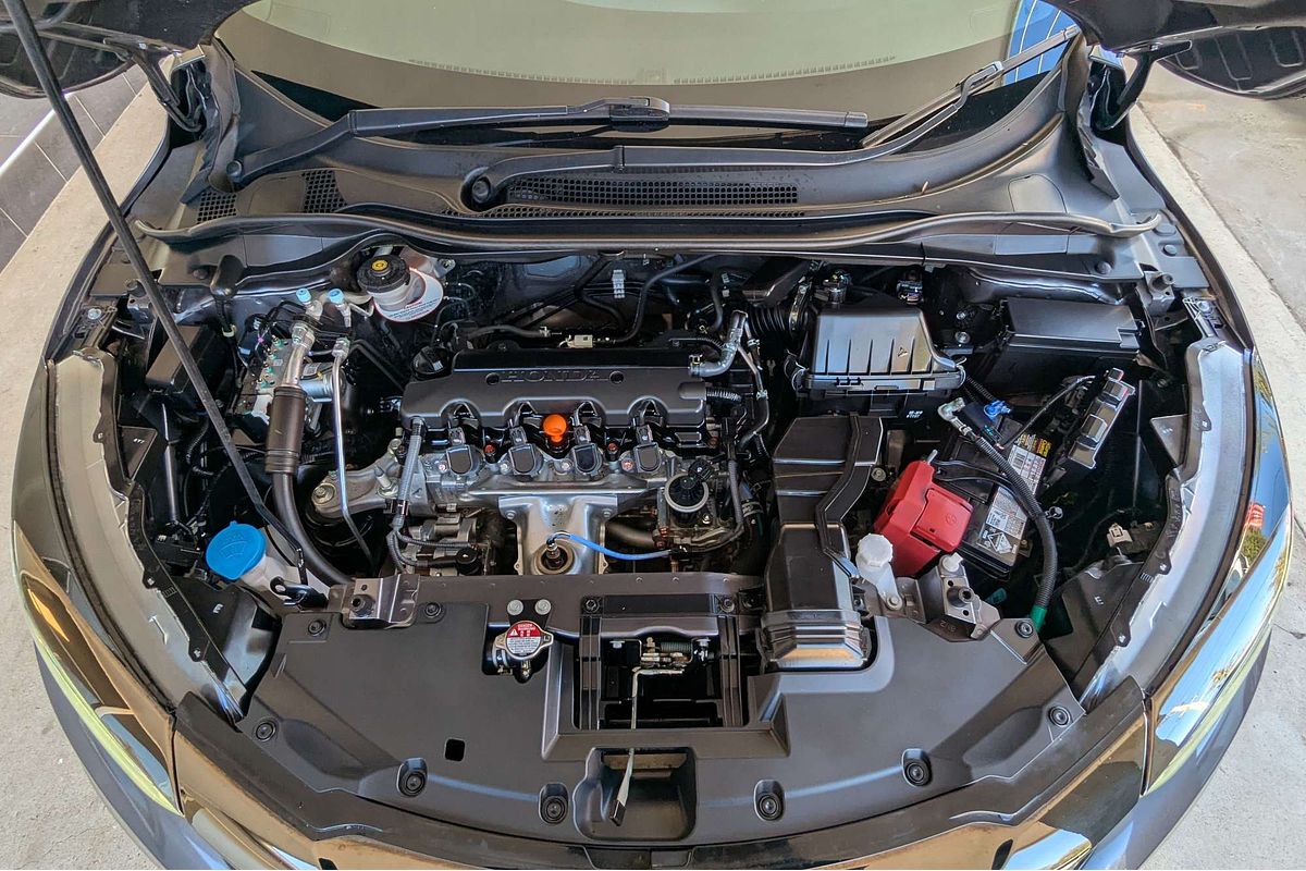 2018 Honda HR-V RS