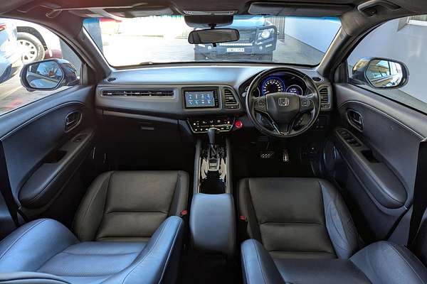 2018 Honda HR-V RS
